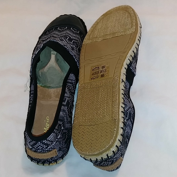 Black/White Slip On Flats size 11 - Picture 6 of 8